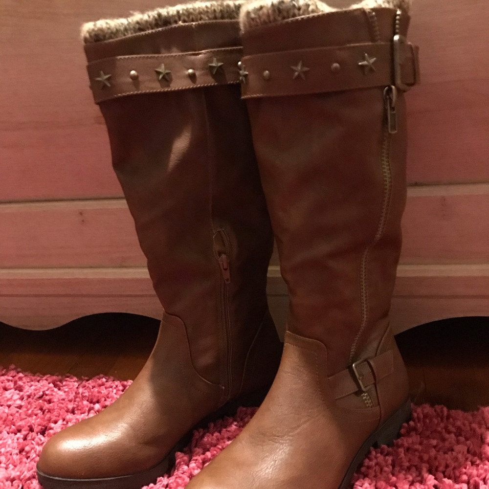Women’s size 9 M knee-high leather boots euc brown